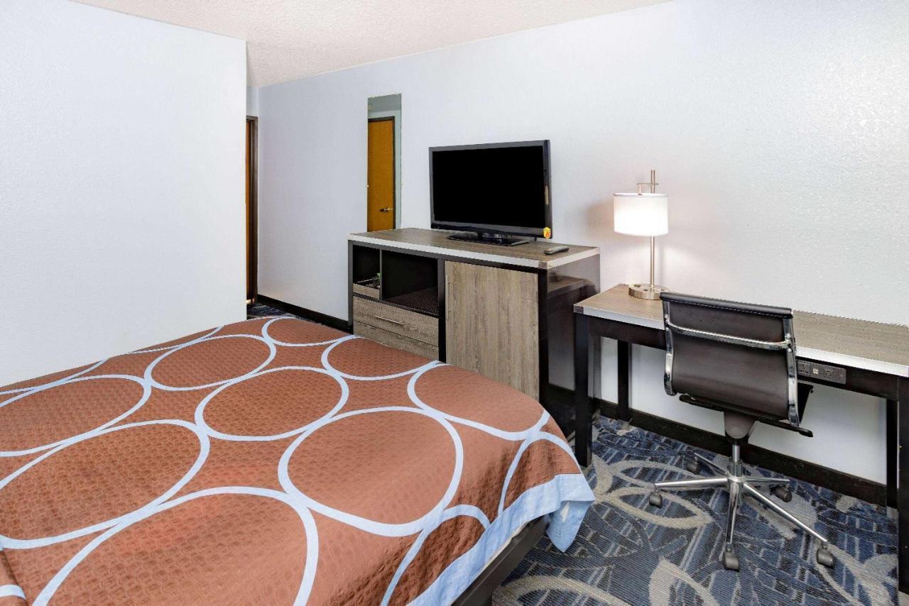 Super 8 By Wyndham Johnstown/Gloversville Zewnętrze zdjęcie