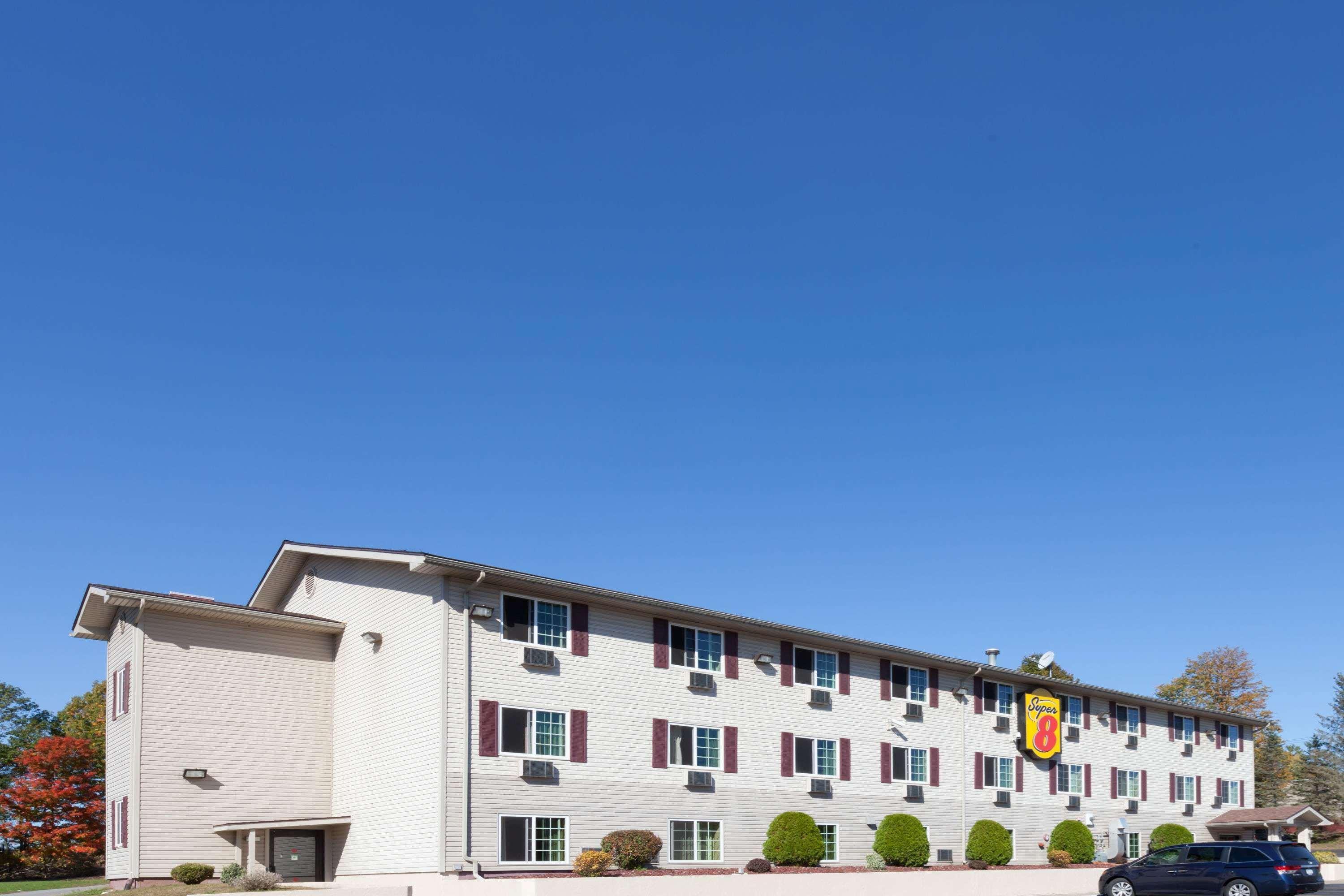 Super 8 By Wyndham Johnstown/Gloversville Zewnętrze zdjęcie