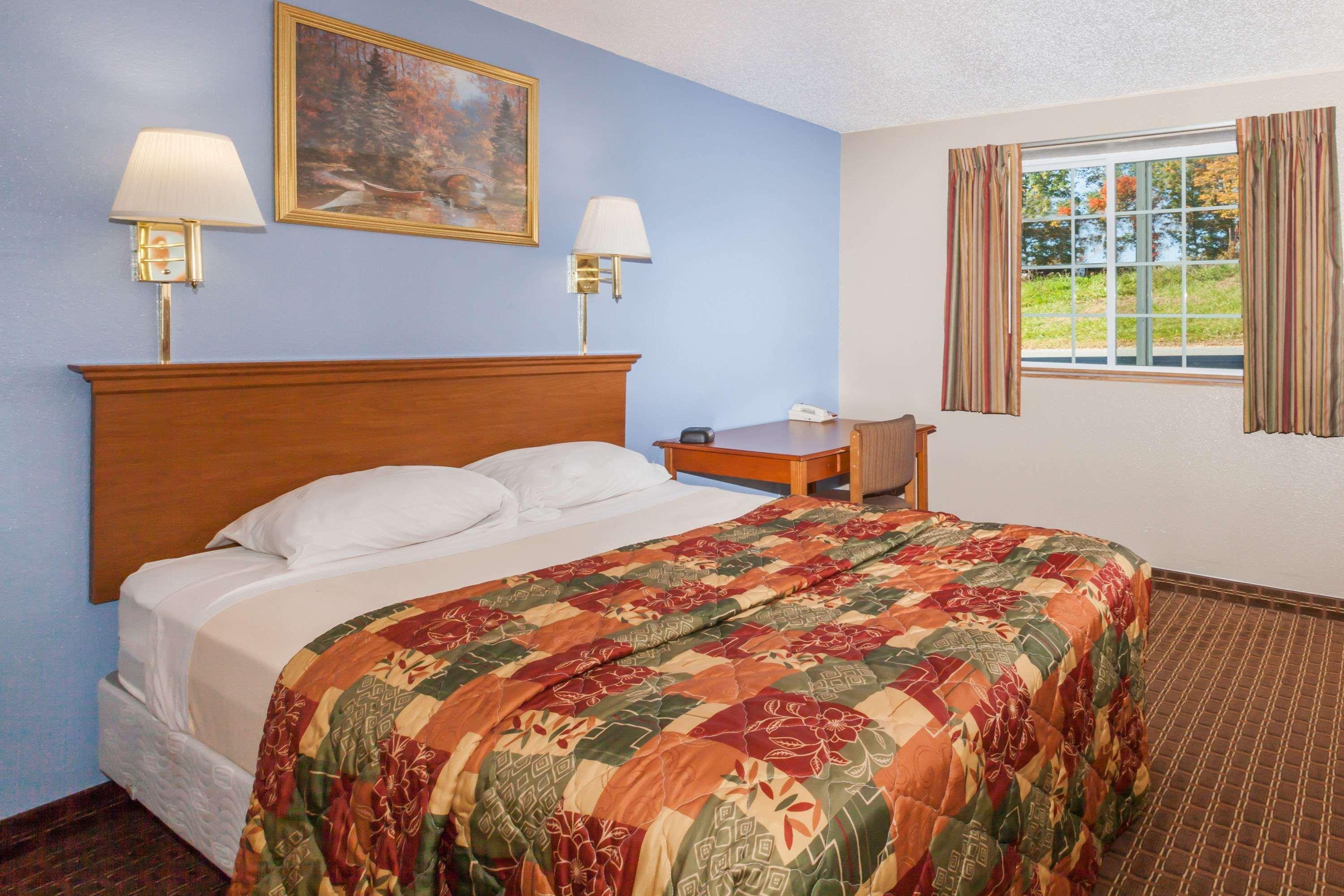 Super 8 By Wyndham Johnstown/Gloversville Zewnętrze zdjęcie